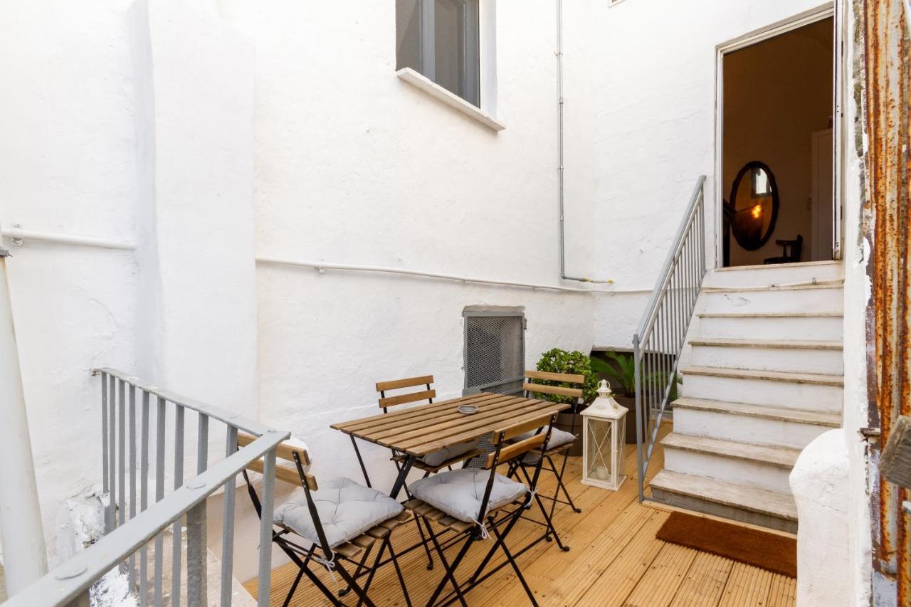 Апартаменты Lecce Center Charming Flat With Terrace Экстерьер фото