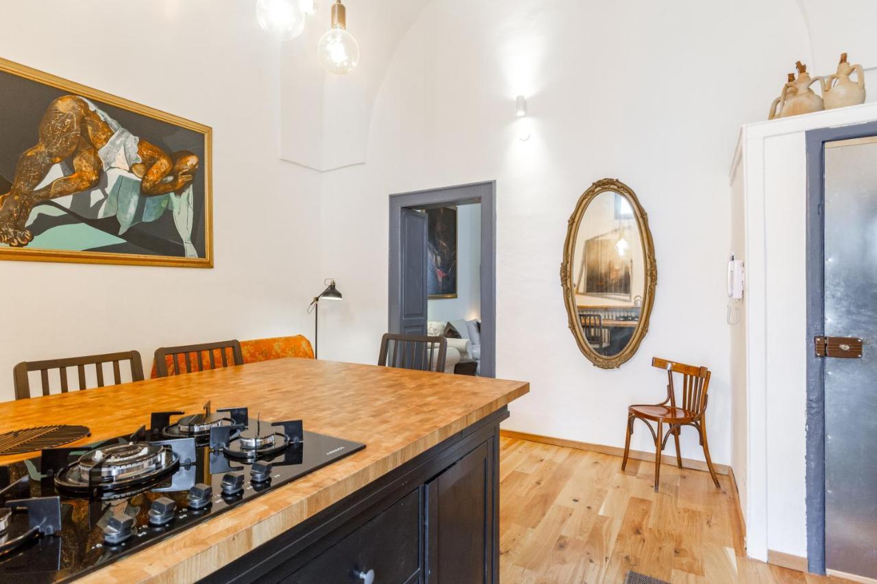Апартаменты Lecce Center Charming Flat With Terrace Экстерьер фото